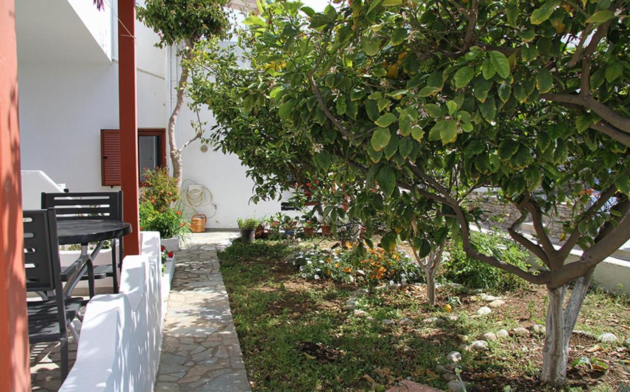 Helios Serifos Livadi  Esterno foto