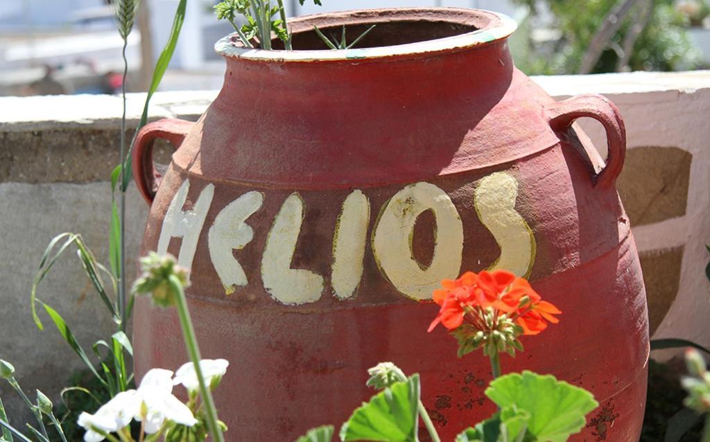 Helios Serifos Livadi  Esterno foto